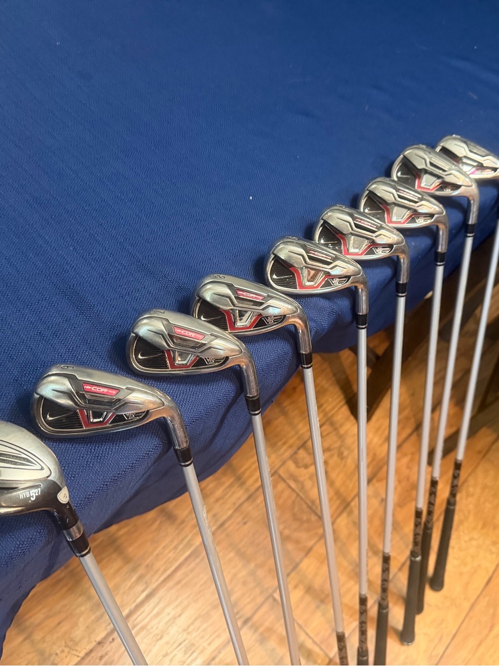 Nike golf clubs set Nike VRS irons Nike hybrid golf club